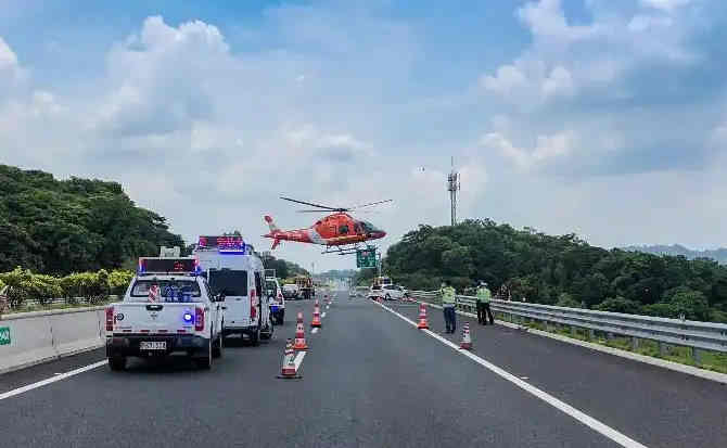 桂平高速公路汽车救援案例